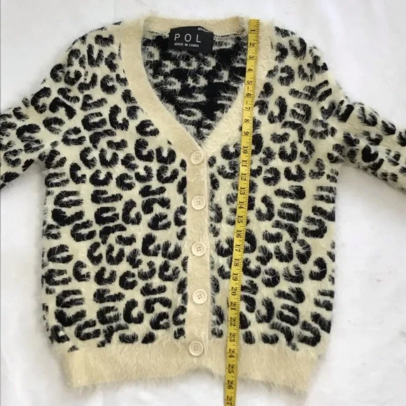 POL Women Elegant Fuzzy Black and Cream Leopard Button Up Cozy Soft Sweater M - Picture 8 of 10